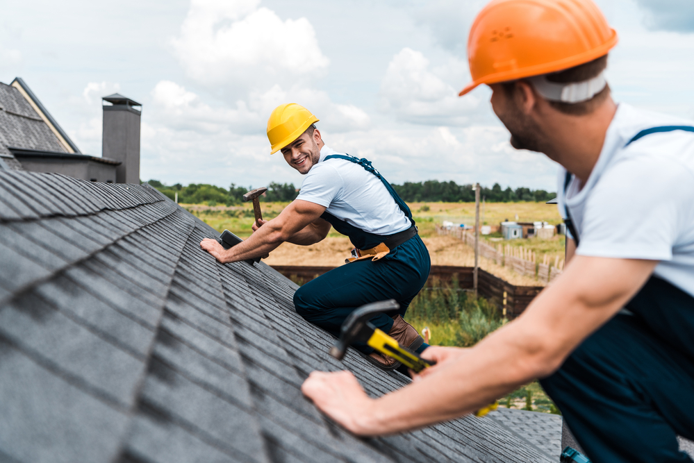 Licensed vs. Unlicensed Roofers in NJ: Why It Matters